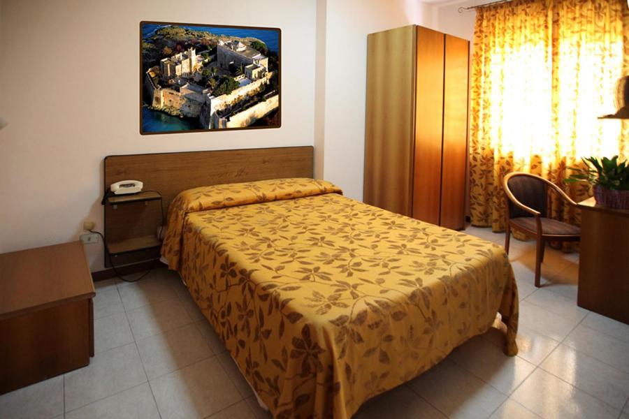Hotel Cristal Bari Pokoj fotografie